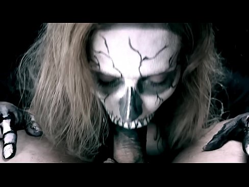 ❤️ Dæmonisk pige suger pik med sin sorte mund og sluger sperm. Skøn porno at da.tubesexer-com.ru